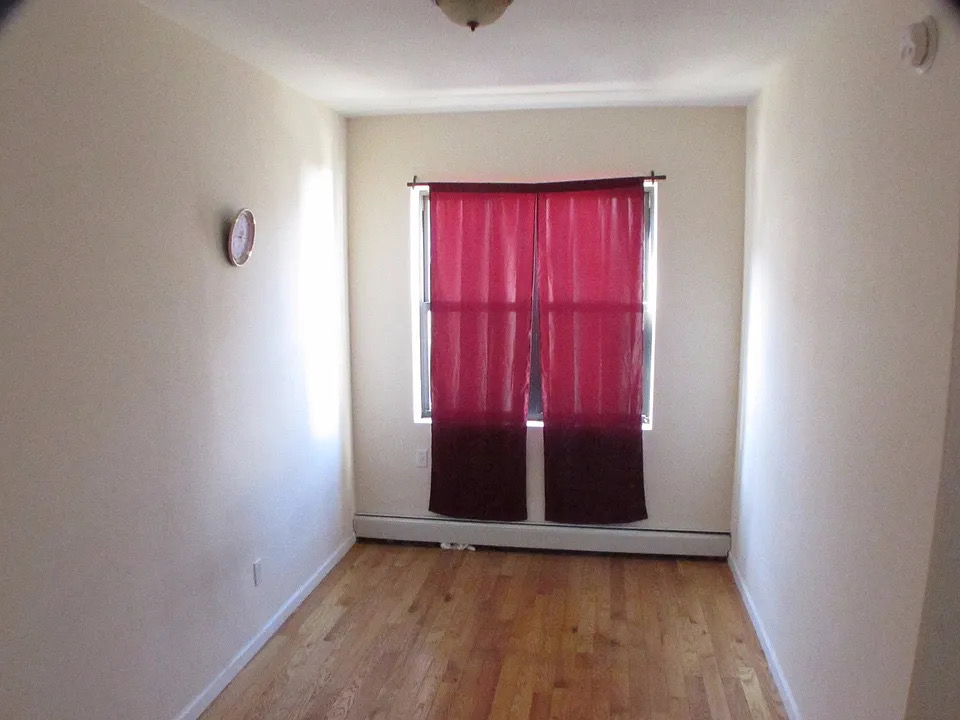 72 Buffalo Avenue - Photo 3