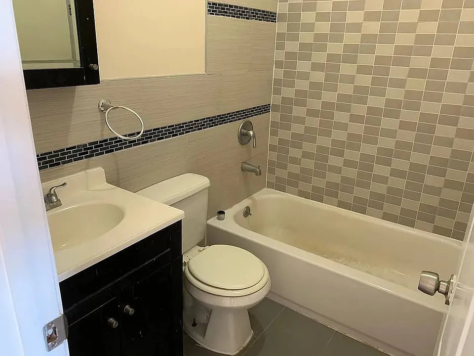 72 Buffalo Avenue - Photo 10