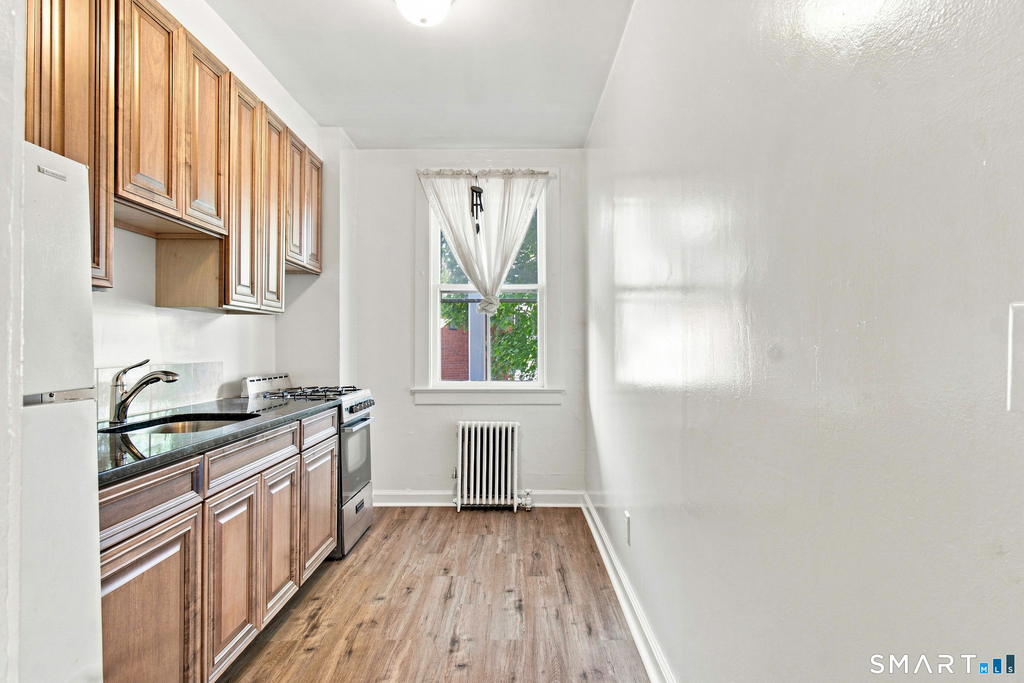 218 Flax Hill Road - Photo 3