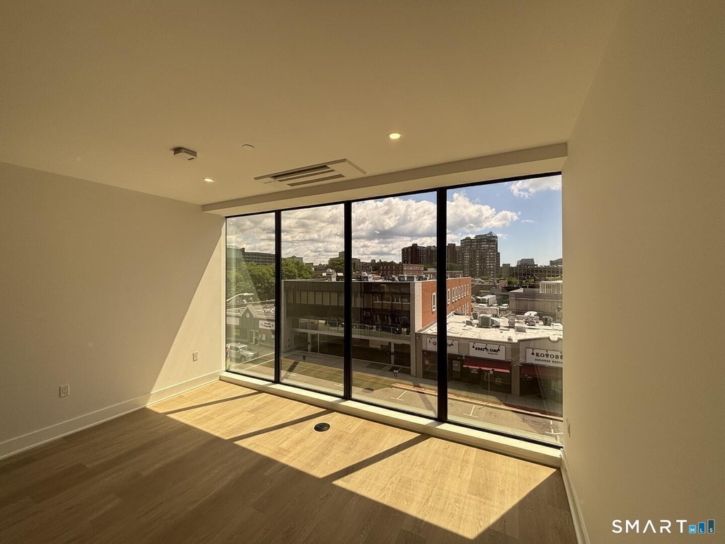 460a Summer Street - Photo 13
