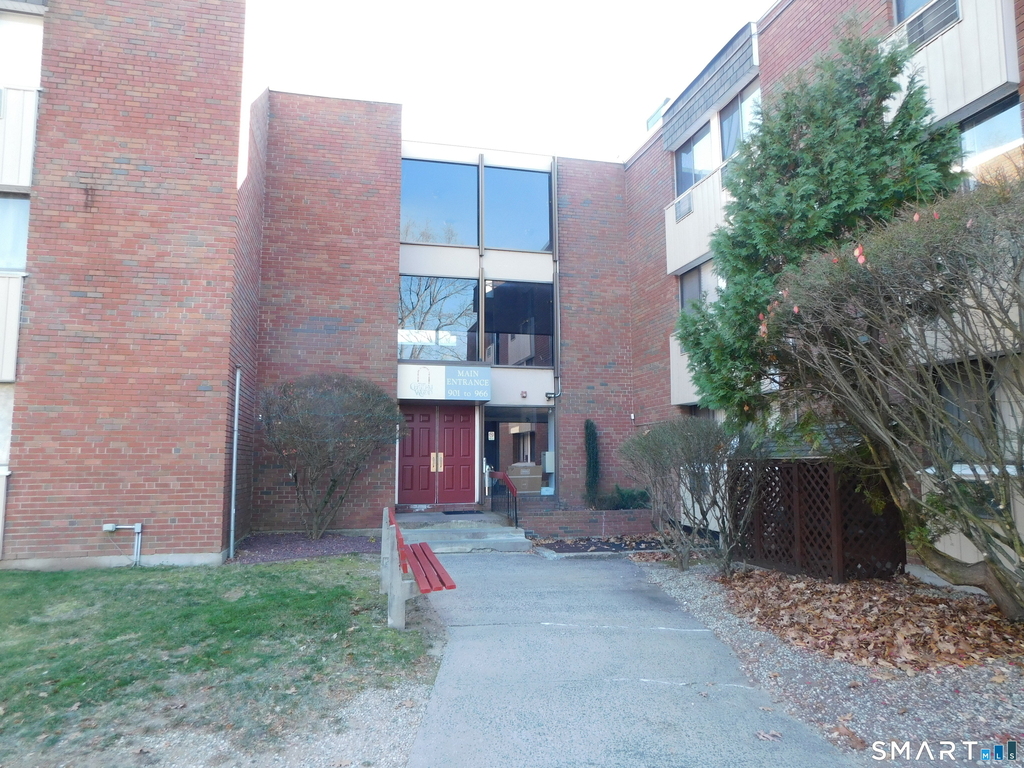 903 High Path Road - Photo 0
