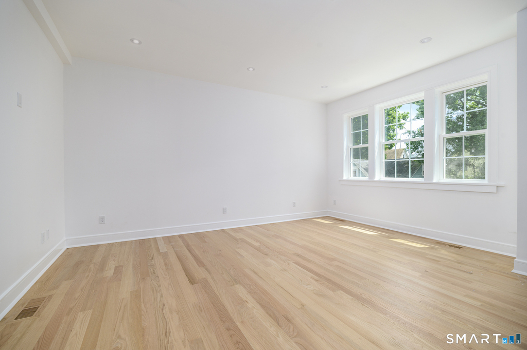 1911 Summer Street - Photo 6