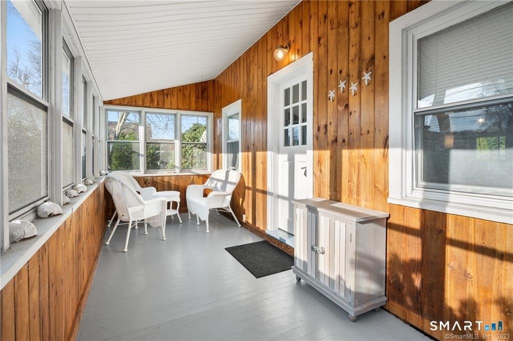 121 Shore Road - Photo 22