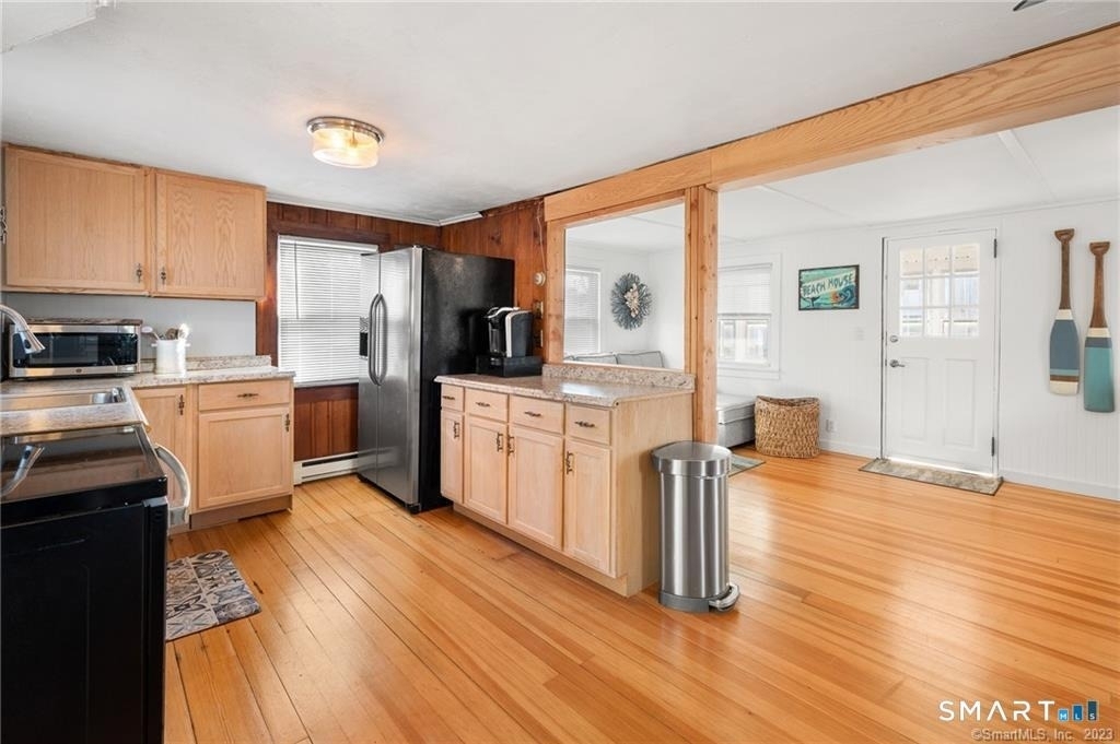 121 Shore Road - Photo 9
