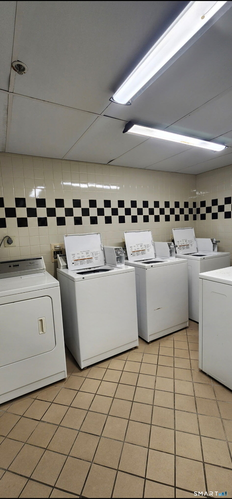 84 West Avenue - Photo 1