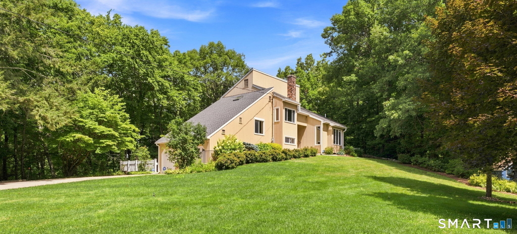 40 Rockledge Drive - Photo 0