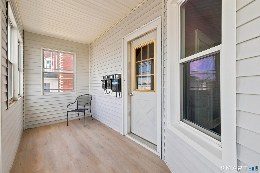 126 Booth Street - Photo 6