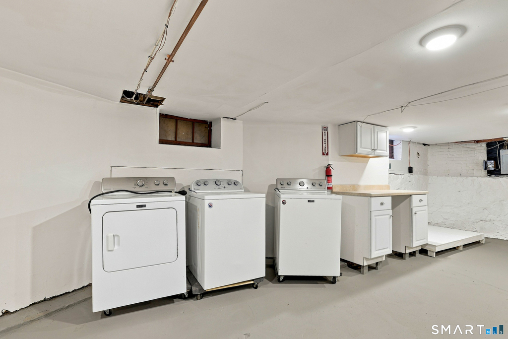 126 Booth Street - Photo 23