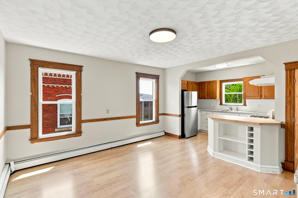 126 Booth Street - Photo 12