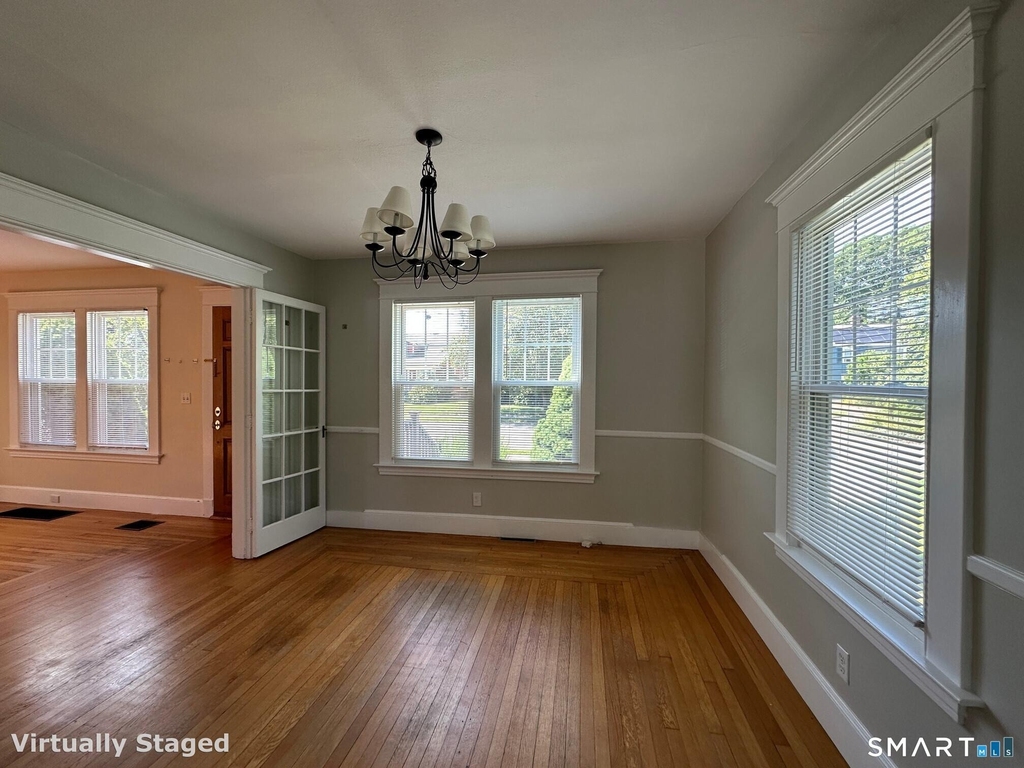 111 Russell Street - Photo 8