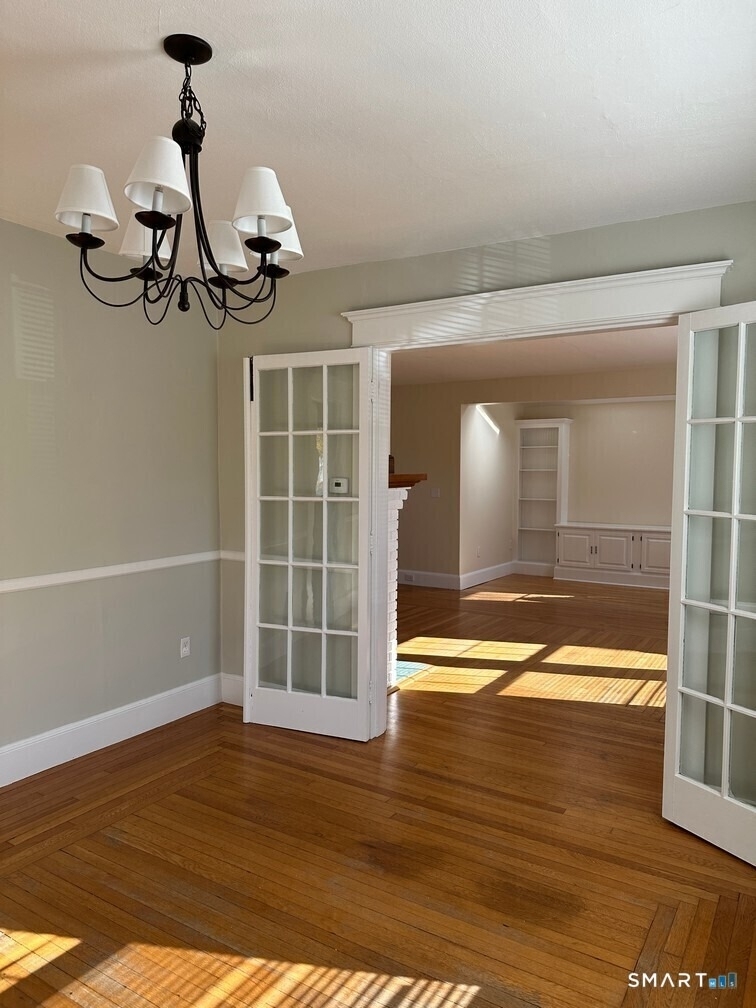 111 Russell Street - Photo 9