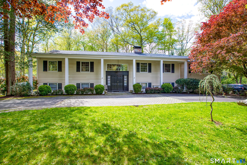 119 Dundee Road - Photo 1