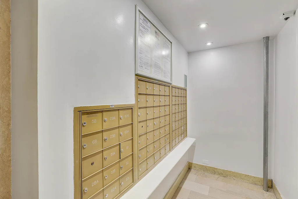 920 Riverside Drive - Photo 15