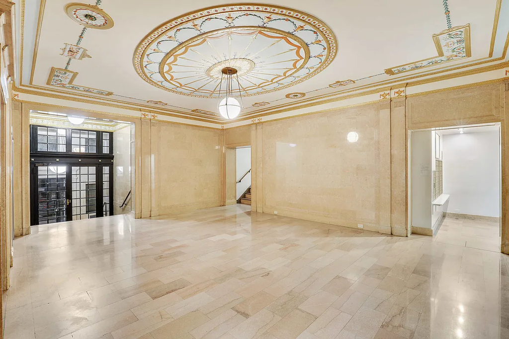 920 Riverside Drive - Photo 12