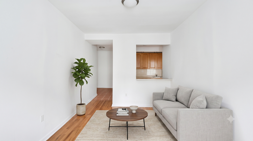 920 Riverside Drive - Photo 2