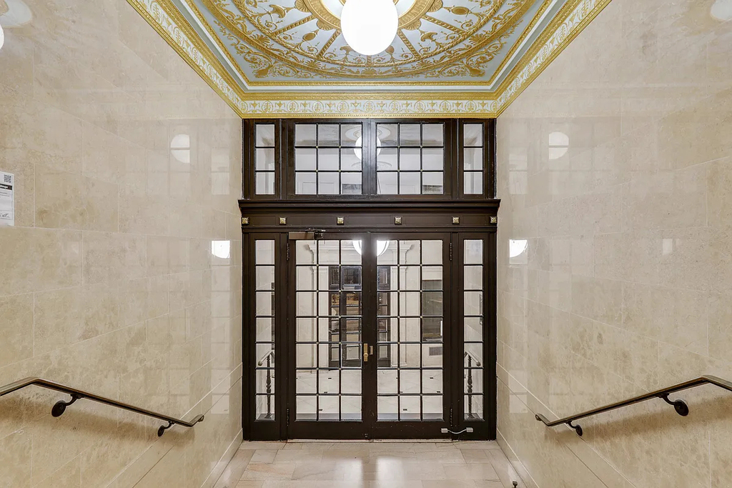 920 Riverside Drive - Photo 13