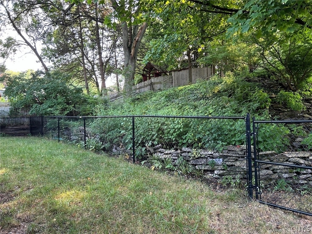 302 Oakridge Drive - Photo 32