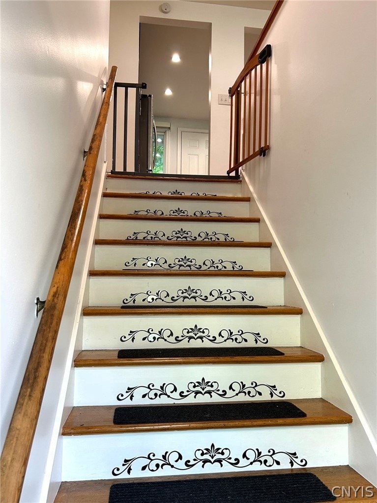 302 Oakridge Drive - Photo 25