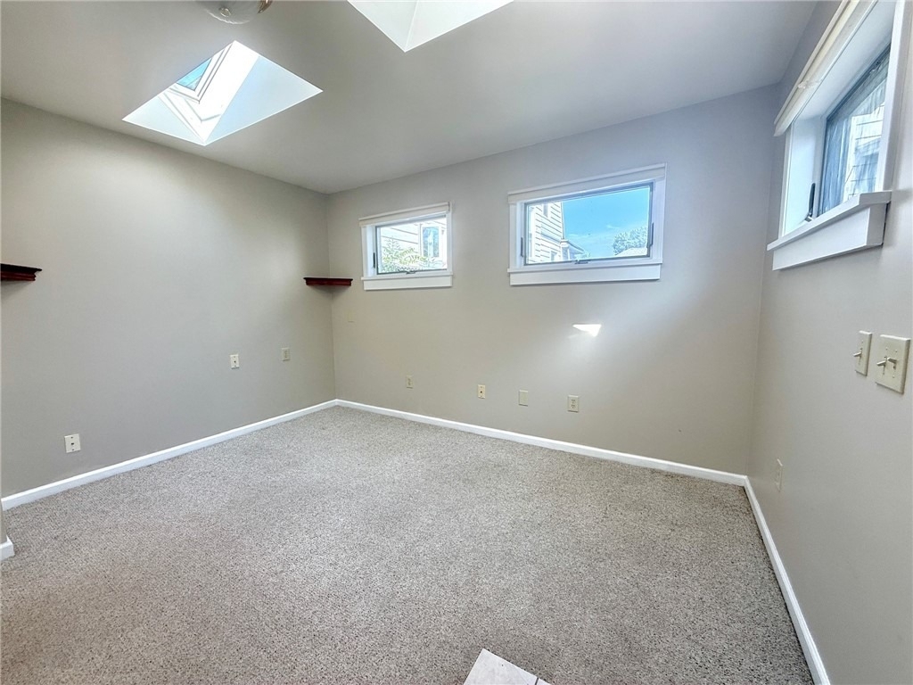 5156 Saint Paul Boulevard - Photo 9
