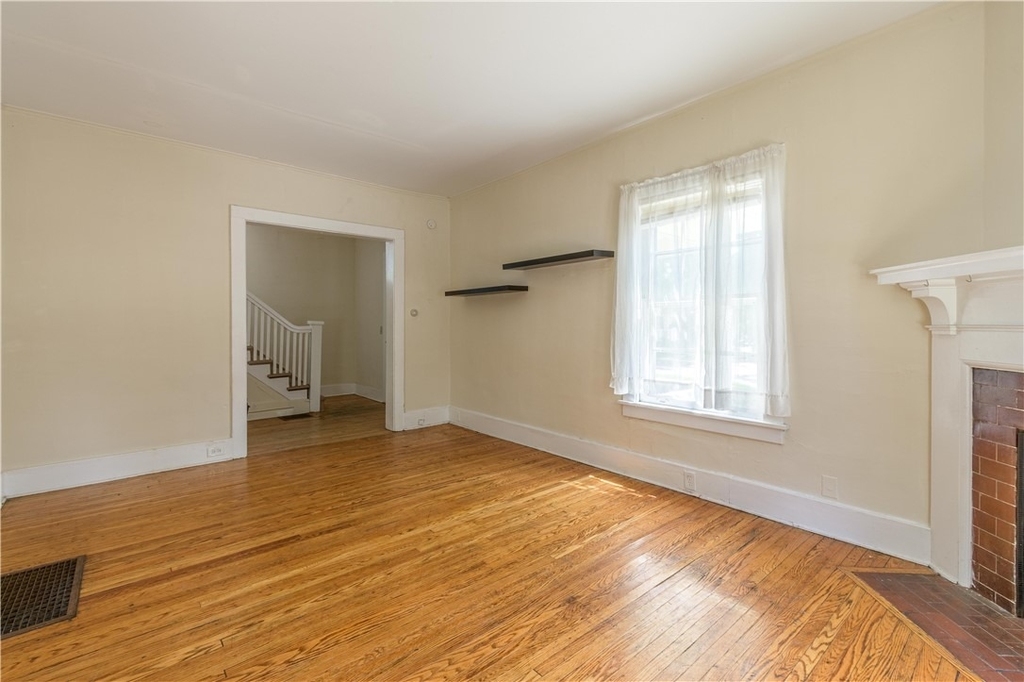 760 Harvard Street - Photo 3
