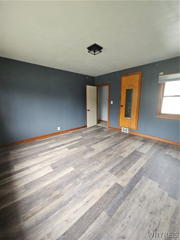 3663 Seneca Street - Photo 7