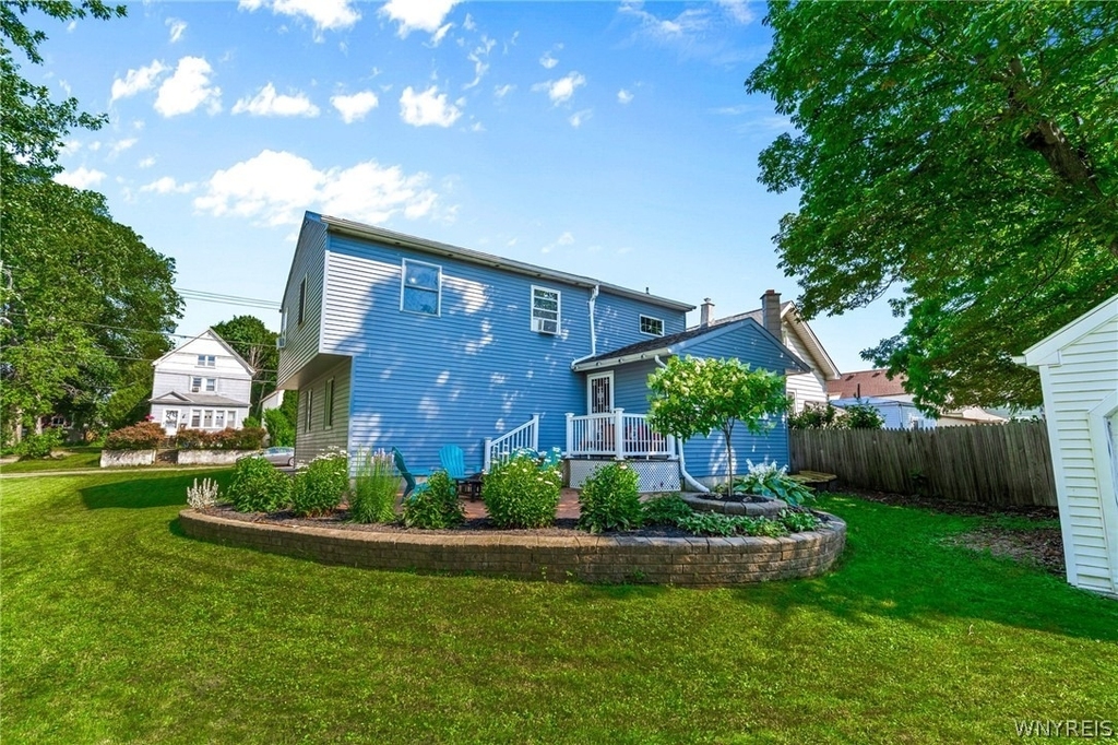 114 Flohr Avenue - Photo 33