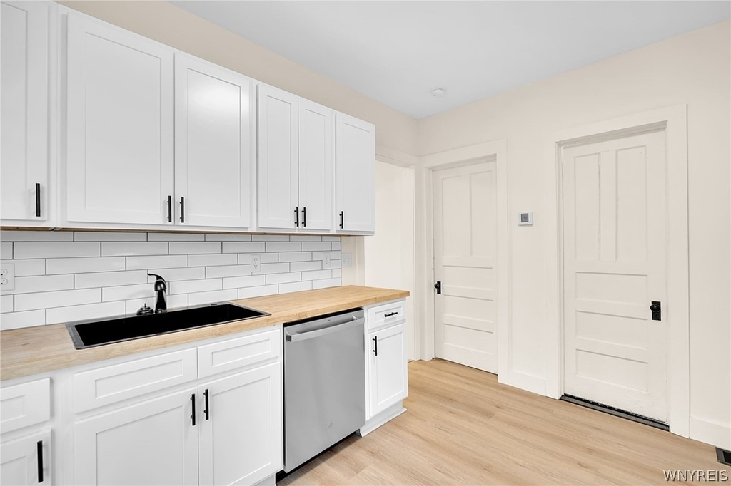 2206 Main Street - Photo 19