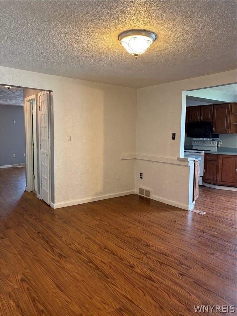 2027 Tuscarora Road - Photo 6