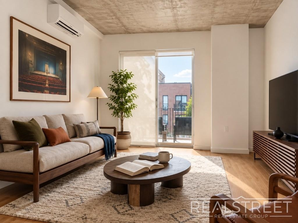 150 Noll St - Photo 0