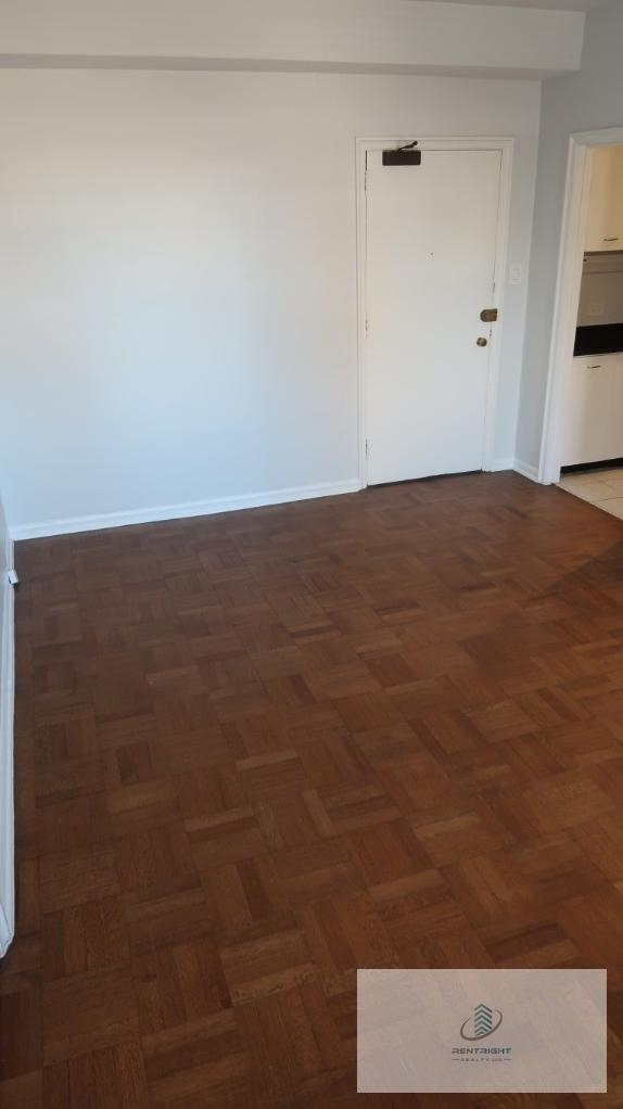 534 W Stratford - Photo 7