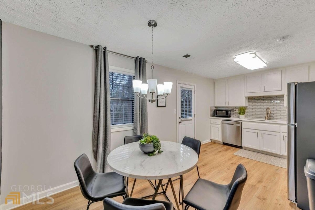 210 Booth Road Sw - Photo 4