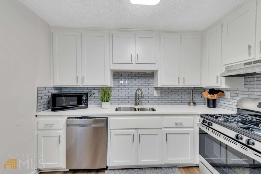210 Booth Road Sw - Photo 9