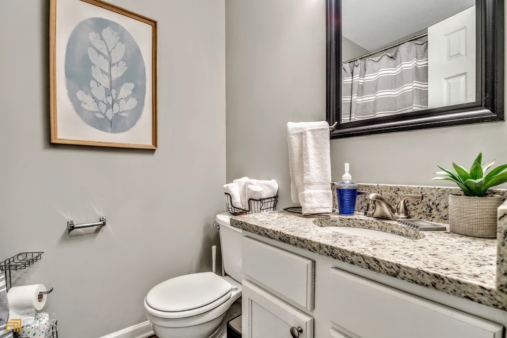 7269 Crestside Drive - Photo 18
