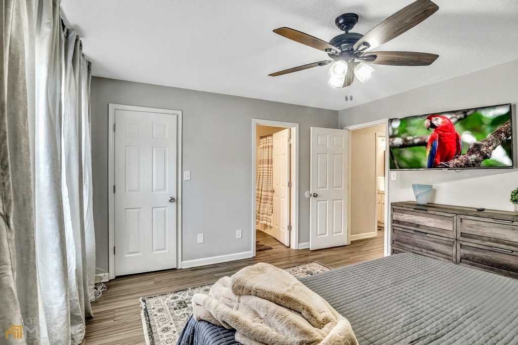 7269 Crestside Drive - Photo 13