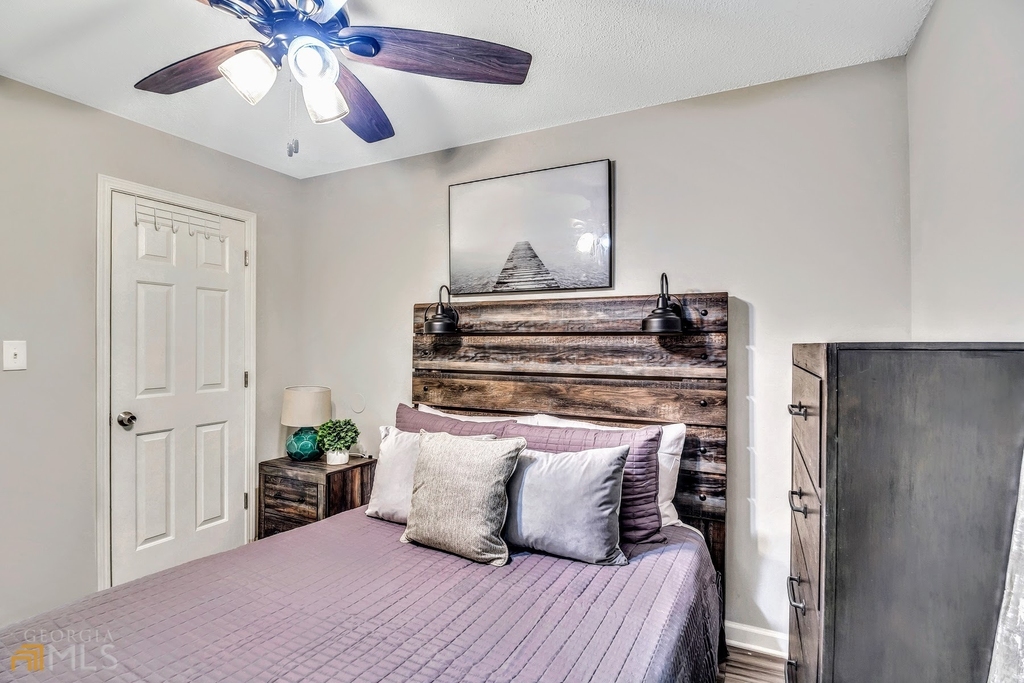 7269 Crestside Drive - Photo 21