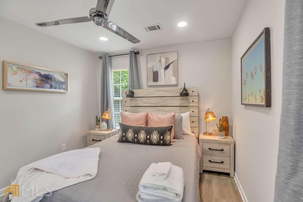 5551 Davis Drive - Photo 11