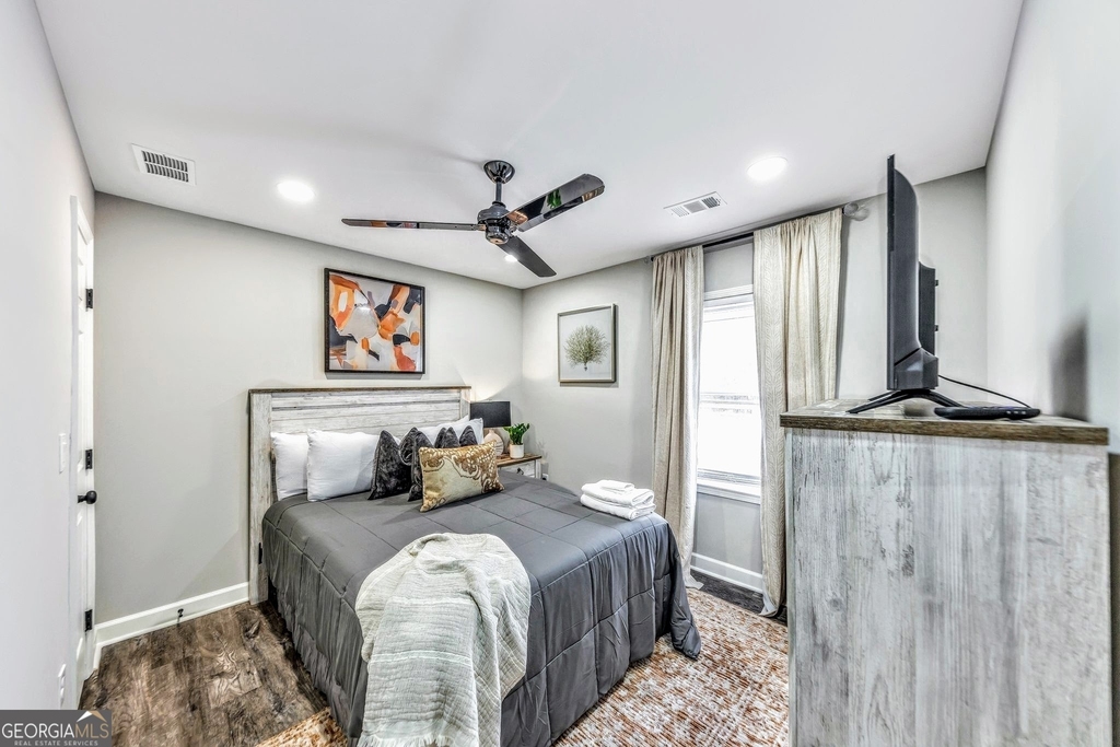 6230 Love Street - Photo 20