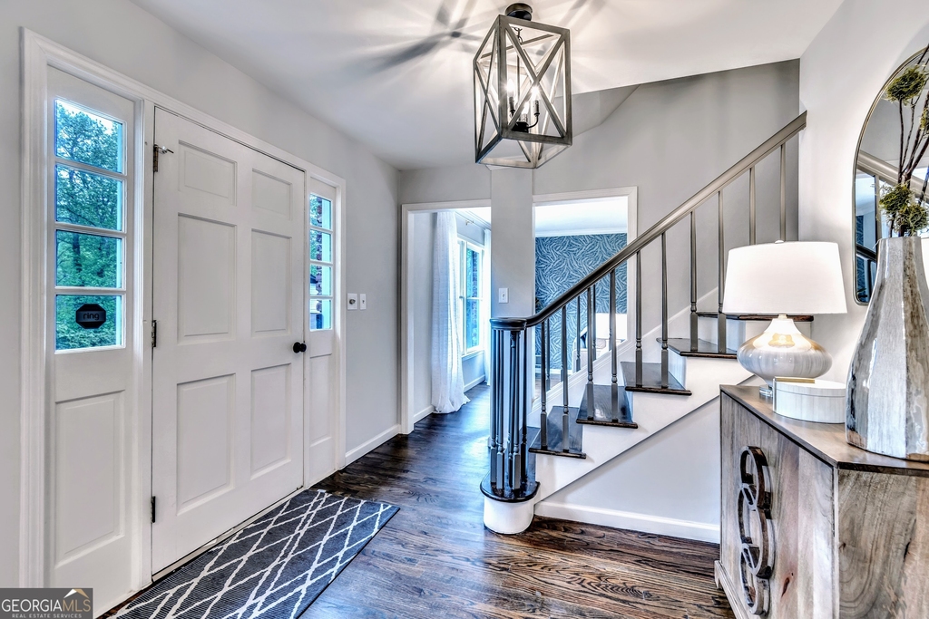 2589 Bentbrook Court - Photo 4