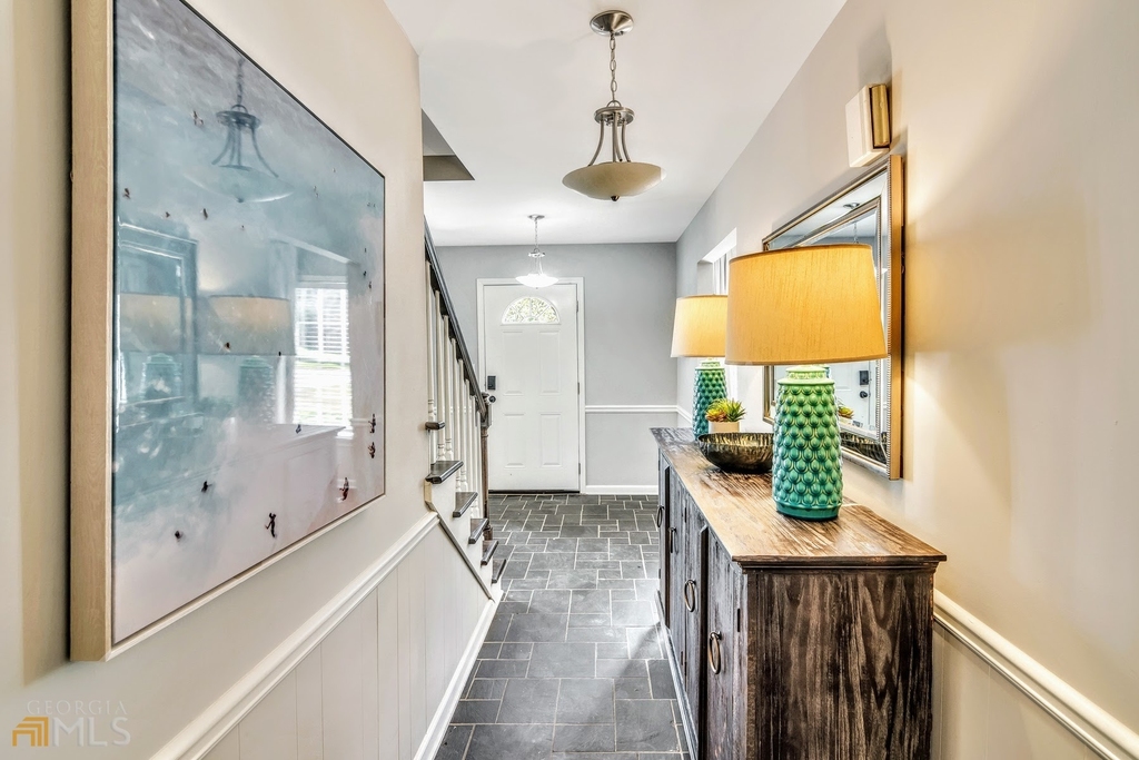 2532 Lakebrook Court - Photo 4