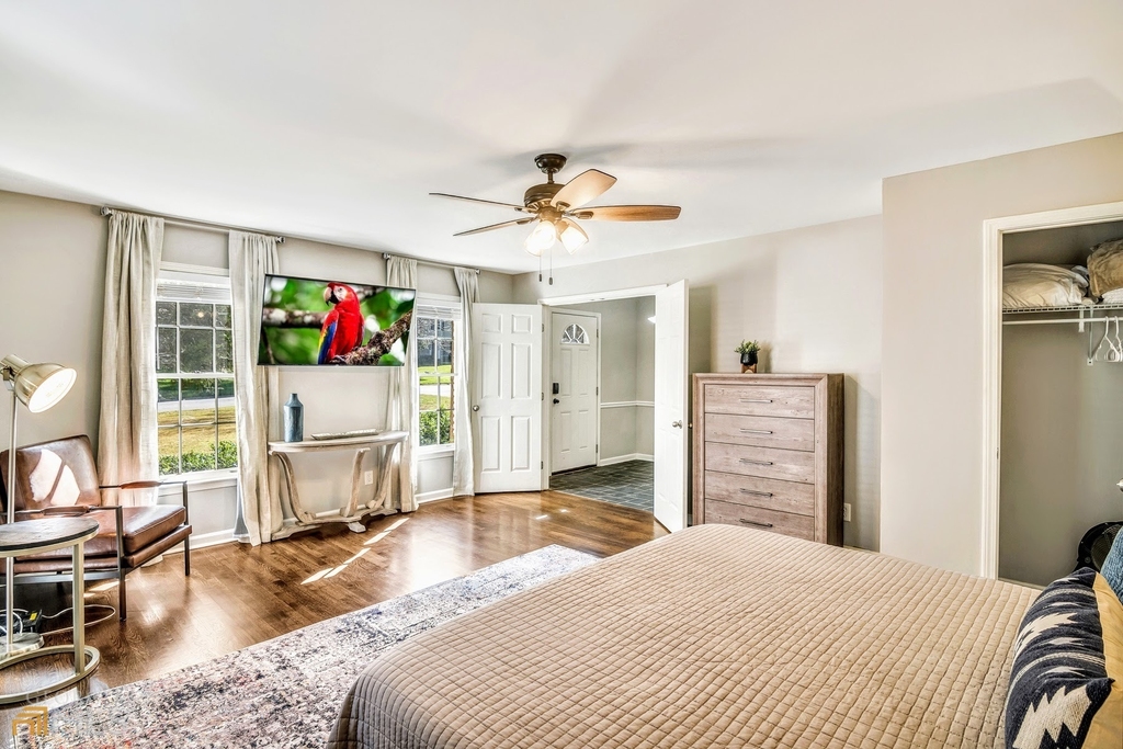 2532 Lakebrook Court - Photo 13