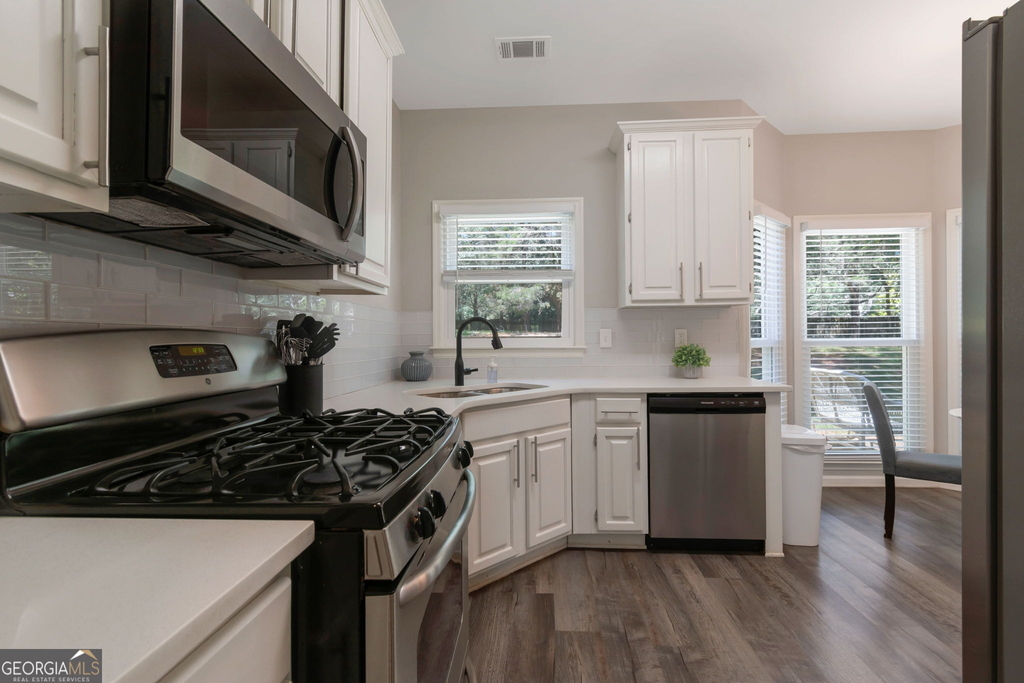 10640 Victory Gate Drive - Photo 11