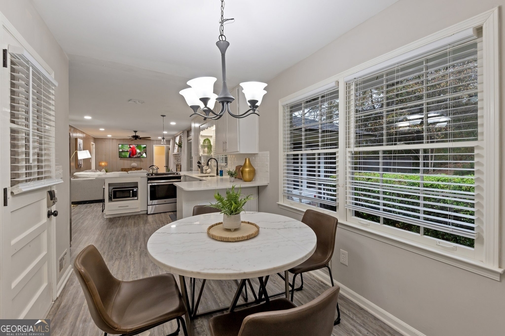 2984 Blackberry Lane - Photo 2