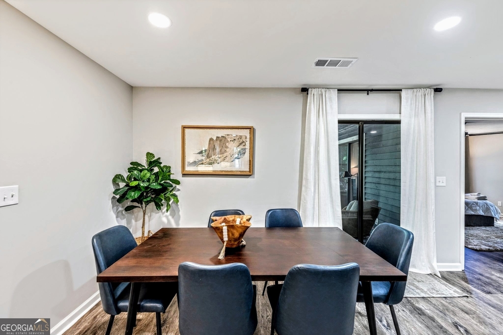 527 Charing Cross Drive - Photo 3