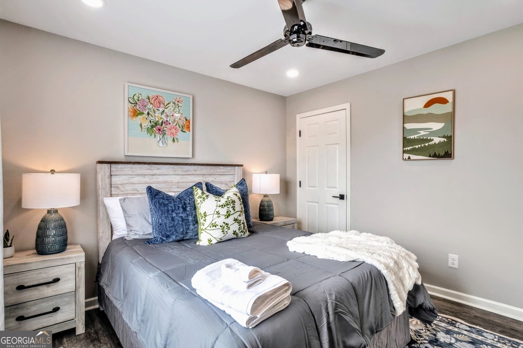 8008 Clearview Circle - Photo 17