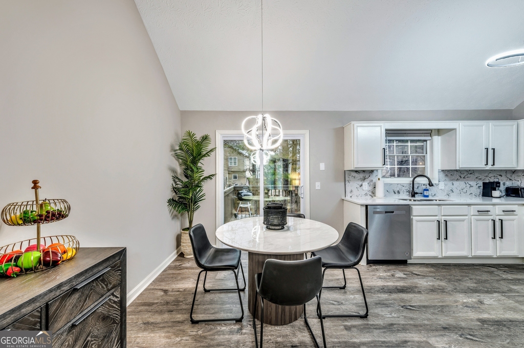 3959 Morning Dew Court - Photo 8