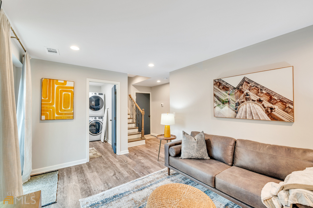 1898 Winding Creek Lane Sw - Photo 24