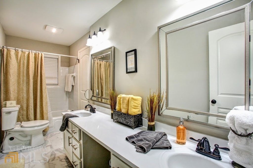 83 Kathryn Drive - Photo 8