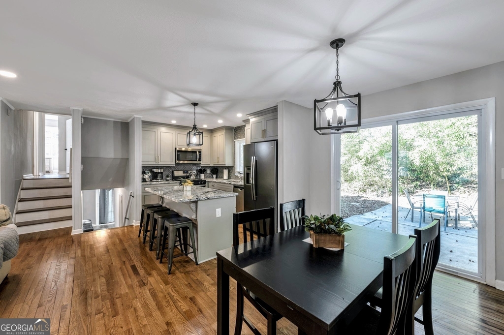 444 Smyrna Powder Springs Road Sw - Photo 2