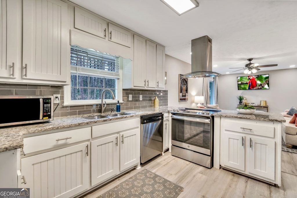 4428 John Drive - Photo 8