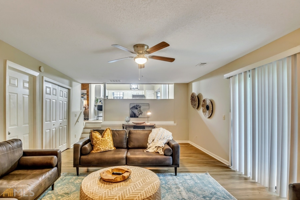 2025 Winsburg Drive Nw - Photo 8